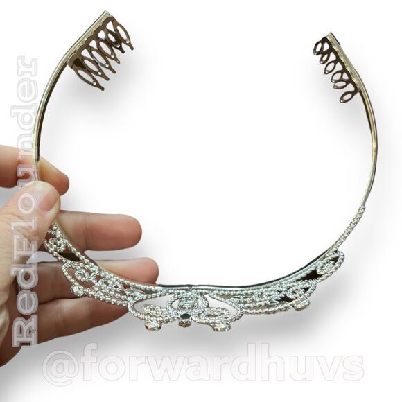 Silver Tone Rhinestone Embellished Fancy Tiara - Picture 8 of 11